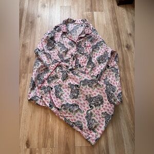 Printfresh pajamas. Size 1x long sleeve and long pants. Excellent condition.